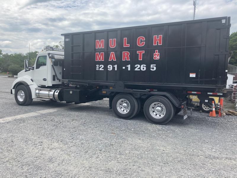 mulch-mart-trucking4.jpg